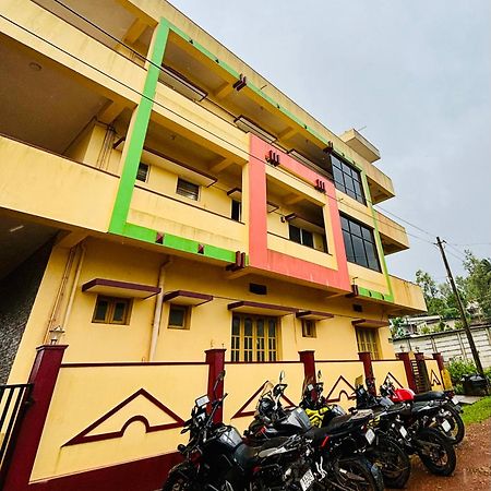Mungaru Homestay, Talaguppa Sāgar Exteriör bild