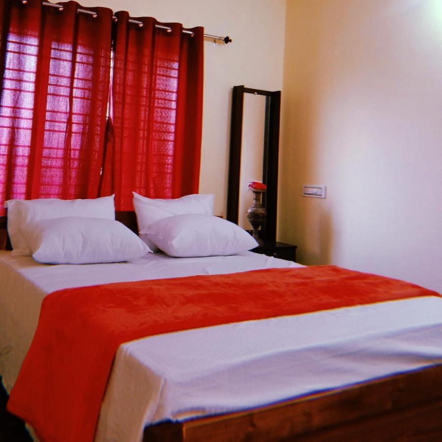 Mungaru Homestay, Talaguppa Sāgar Exteriör bild