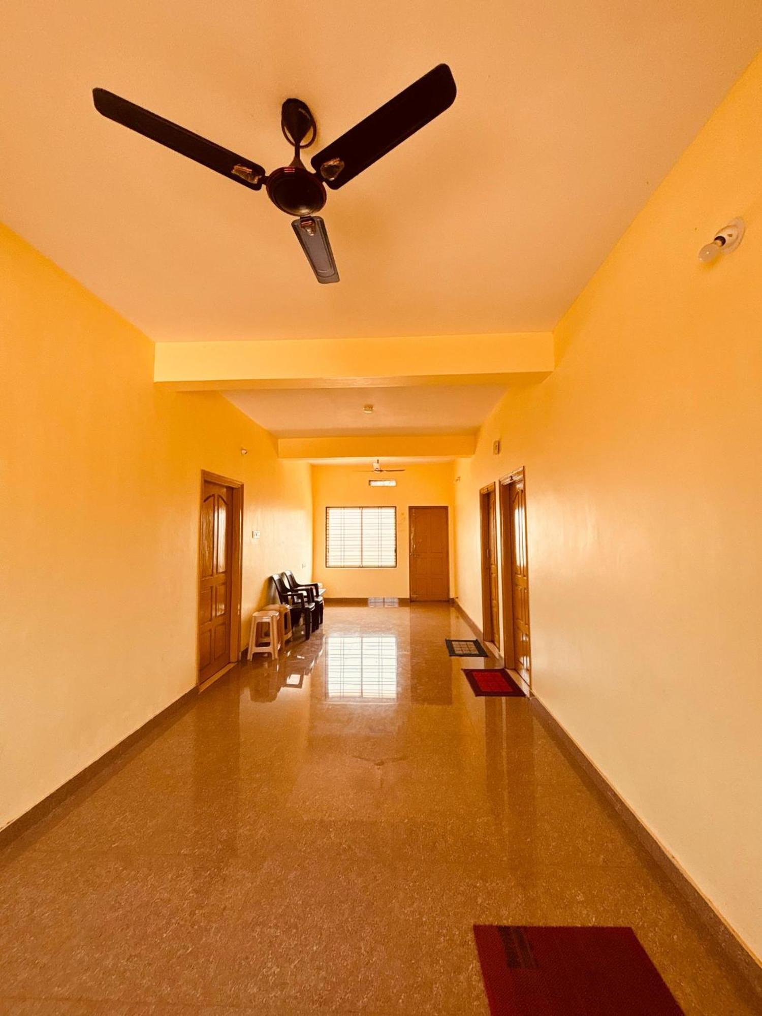 Mungaru Homestay, Talaguppa Sāgar Exteriör bild